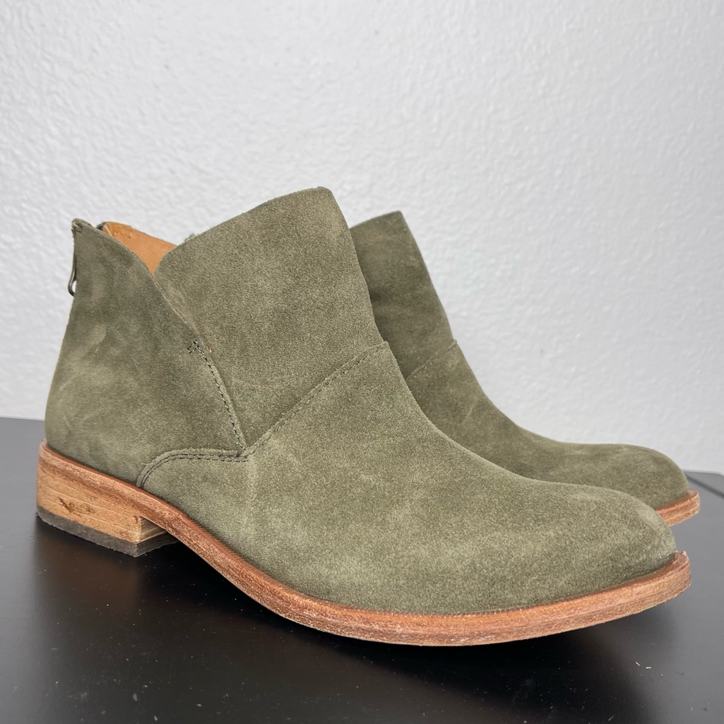 Kork-Ease Ryder Olive Green Suede Leather Zip Up Bootie- Size 6